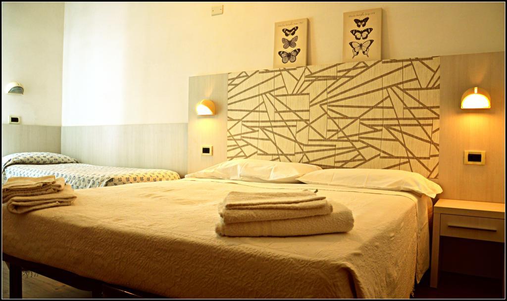 Hotel Luana Rimini Exterior photo